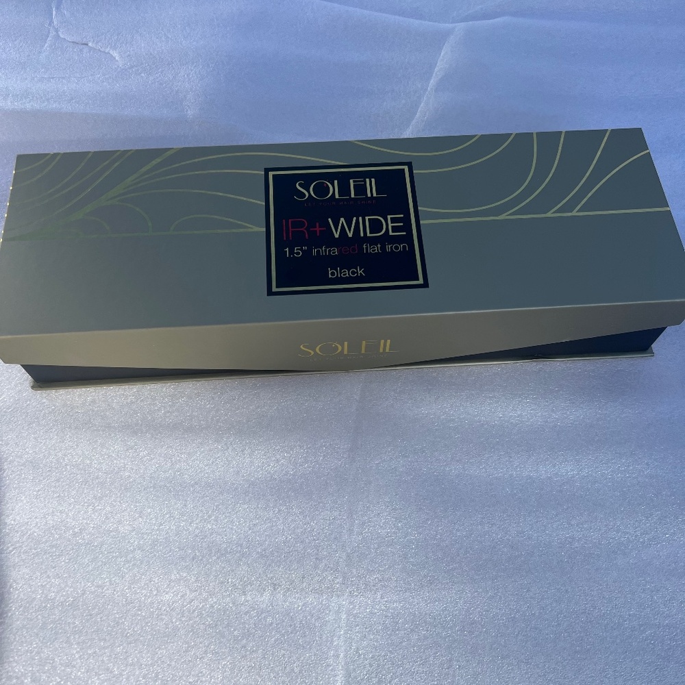 IR+ Wide 1.5" Flat Iron Soleil